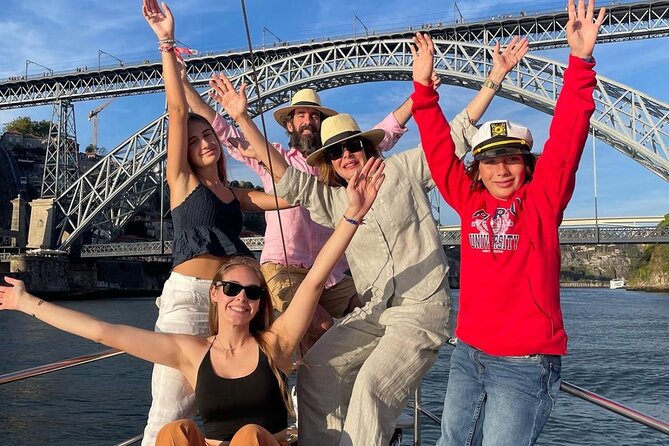 Porto: Tour on the Douro River in a Classic Boat - How the 2-hour format works for real sightseeing