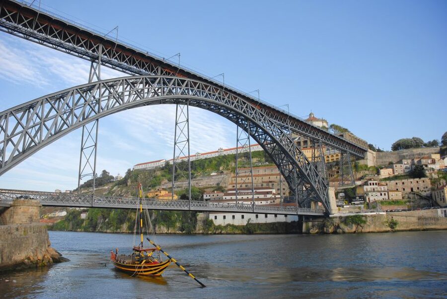 Porto: Tuk-Tuk Tour, Douro River Cruise, and Wine Tasting - Who this suits best, and who should consider a different plan