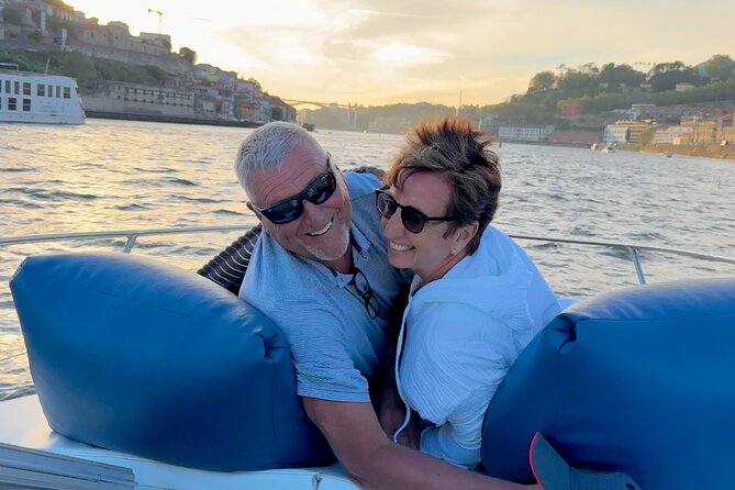 Porto: Yacht Small-Group Douro River Cruise & 6 Bridges w/ Drink - Crew and Guides: Small-Group Narration You Can Actually Follow