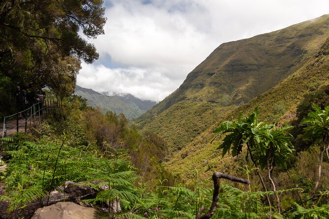 PR6 & PR6.1 25 Fontes & Risco Levada Self-Guided Hiking Rabaçal - What to pack for 10 km of stairs and wet stone
