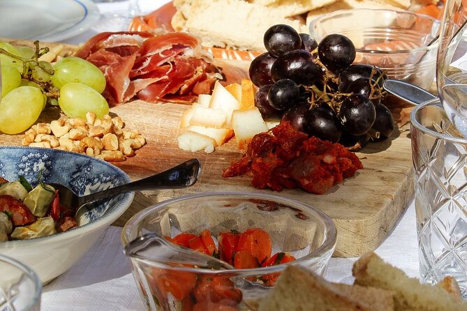 Premium Vineyard Tour & Tasting - 4:00 pm start time: why the late-afternoon schedule is a feature