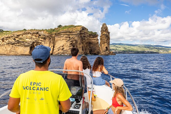 Private boat tour of the islets in Vila Franca do Campo - Price and value: $144.18 per group for up to 4
