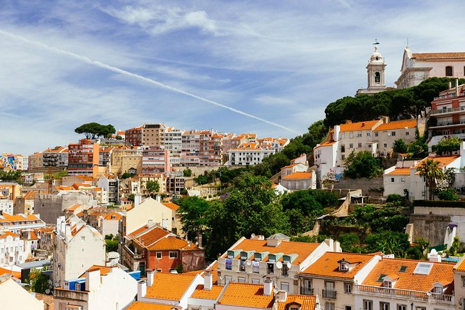 Private City Kickstart Tour: Lisbon - Starting at Praça do Comércio, Terreiro do Paço’s stage for Lisbon