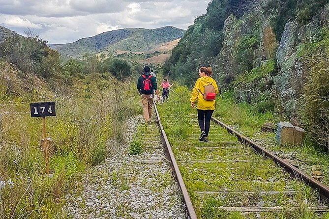 Private Douro and Porto 4x4 Tour with Wine Tasting and Boat Trip - Foz Tua and the Tua Valley: views that feel different for a reason