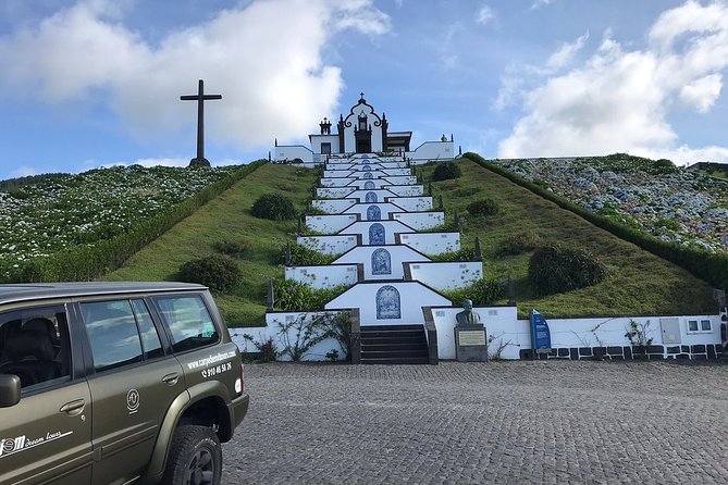 Private Full-Day 4x4 Tour to Furnas Volcano - Caldeira das Furnas: thermal baths and mineral water tasting