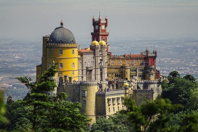 Private Half-Day Tour to Sintra - Pena Palace timing starts at the pickup