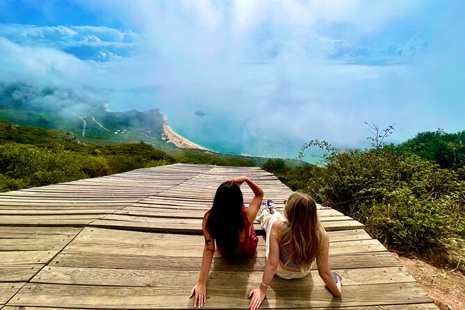 Private Lisbon-Arrábida Wine Tour: 3 Wineries, Coast & Heritage - The Cristo Rei monument and the Lisbon postcard moment