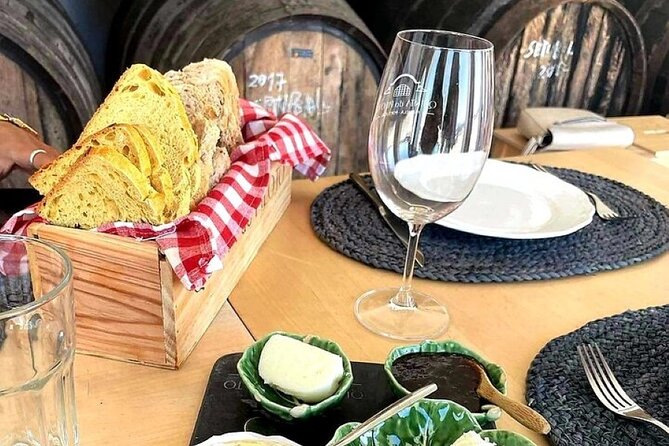 Private Lisbon-Arrábida Wine Tour: 3 Wineries, Coast & Heritage - Arrábida Natural Park: the coast drive that feels like sightseeing