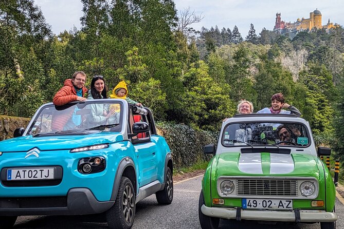 Private Local Sintra Tour: Palaces & Coast by Classic Car or Jeep - Stop 4: Azenhas do Mar and a real local beach break