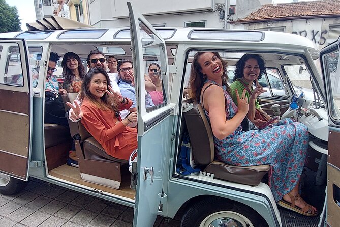 Private Porto Sightseeing by Vintage VW Kombi (up to 8 people) - Jardim da Foz: a calmer pause in the middle of the city run