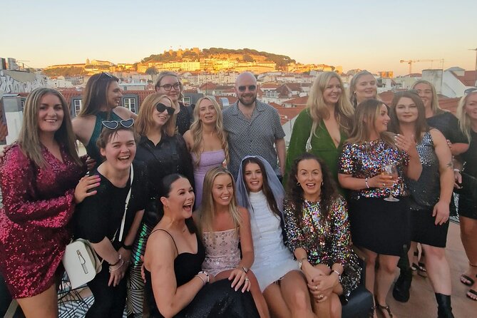 Private Pub Crawl in Lisbon - The nightclub in Santos-o-Velho, and why timing can change