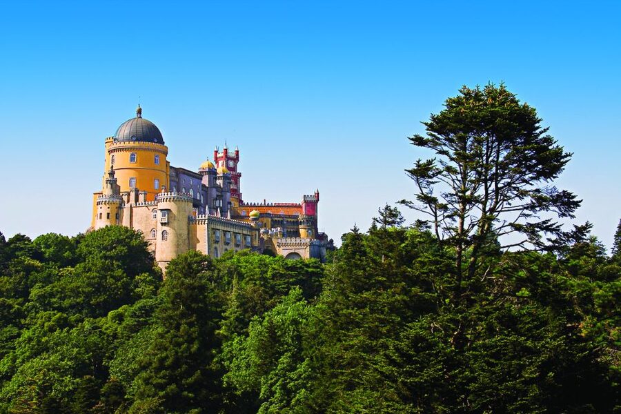 Private Sintra Half Day Tour - Sintra’s setting: mountains, granite, and what makes the town feel different