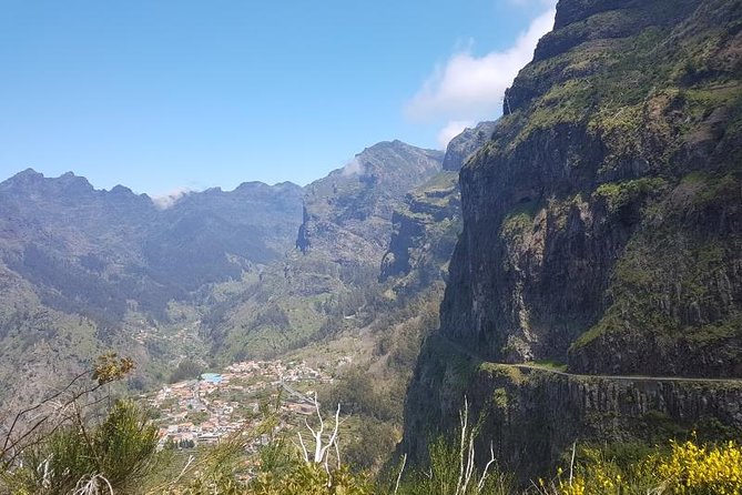 Private Tour Nun's Valley Halfday - Pico dos Barcelos: The Quick Photo Sprint Over Funchal