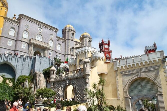 Private Tour of Sintra, Cabo da Roca and Cascais with 2 Palaces - Skip-the-line support: what you get, and what you still have to face
