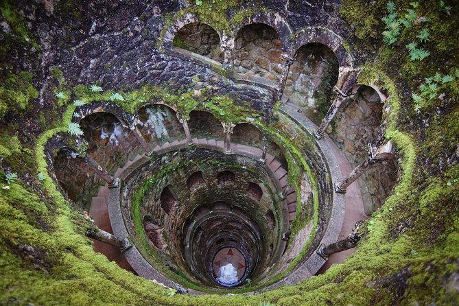 Private Tour of Sintra The Glorious Garden of Eden with Pickup - Sintra Old Town Time for Almond Tarts and Royal Facade Photos