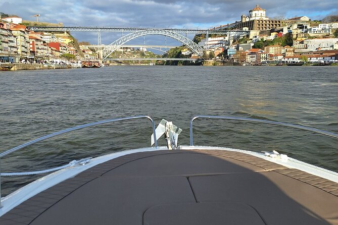 Private Tour of the 6 Bridges with Port Wine - Meeting at Marina do Freixo, where the tour starts calm
