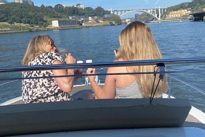 Private Tour of the 6 Bridges with Port Wine - Port wine cellars, cable car to Serra do Pilar, and a real sunset plan