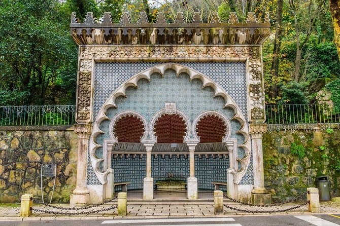 Private Tour: Sintra, Cabo da Roca and Cascais Day Trip from Lisbon - Cascais after lunch-ish: seaside walking with real options