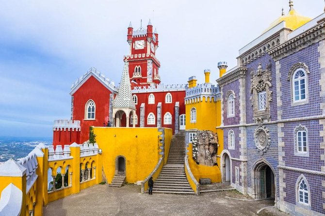 Private Tour: Sintra, Cabo da Roca and Cascais Day Trip from Lisbon - Optional palace variety: how Queluz can fit the route
