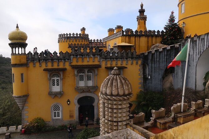 Private Tour Sintra from Lisbon Palaces of Pena and Regaleira - Food and timing: what’s included, what you must plan