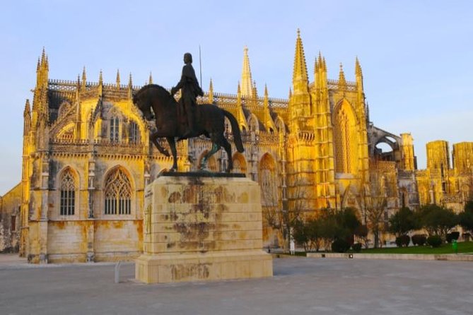 Prívate tour to Fátima, Batalha, Nazaré and Óbidos - Timing and walking: how to survive a packed but rewarding day