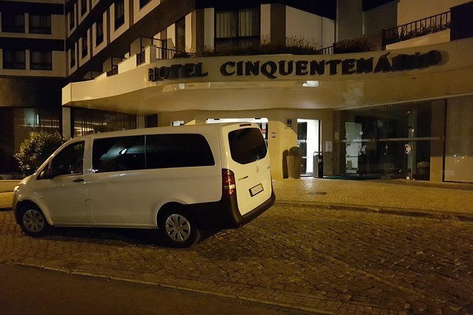 Private Transfer from Porto to Lisbon - Inside the vehicle: comfort, Wi-Fi, and room for real luggage