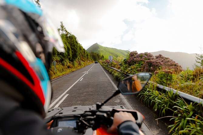 Quad Bike Tour - Lagoa de Fogo (Half Day) - Passing through the city center: practical pacing and scenery changes