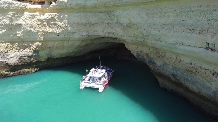 Quarteira: Benagil Cave Guided Catamaran Day Cruise & Drink - Key points before you go
