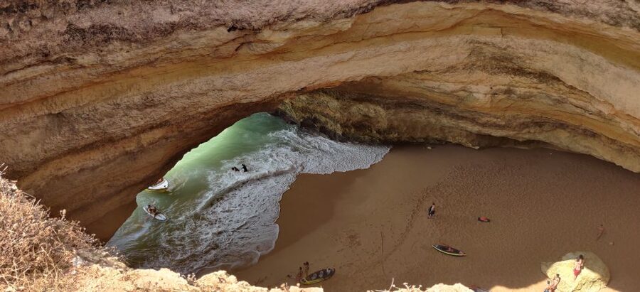 Quarteira: Benagil Cave Guided Catamaran Day Cruise & Drink - Stop 2: Vilamoura Coast Cruise, Where the Guide Sets the Stage