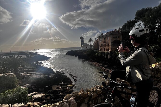 Relaxed E-bike in the backroads of Cascais and Sintra - Boca do Inferno and Cascais Old Town: drama plus an easy finish