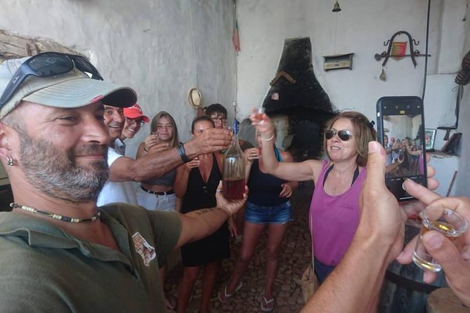 Safari & Boat Tour - Mountains & Dolphins - Guide Power: When Local Storytelling Actually Lands