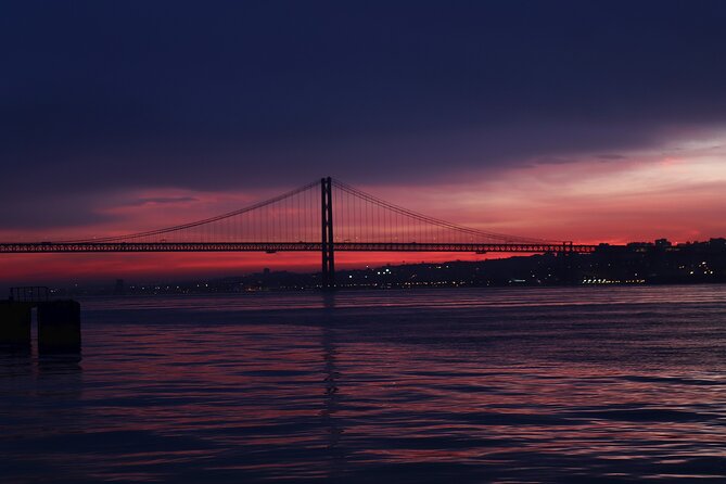 Sailboat Tour in Lisbon with drinks included | Morning and Sunset - Drinks included, plus the little extras that matter on a boat