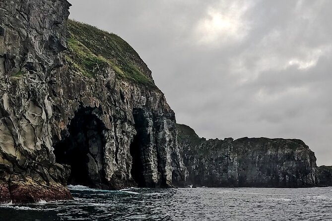 San Miguel: Boat Tour – Volcanic Wonders, Caves & History - Porto de Santa Iria: cliff-cut port history and the feel of old commerce