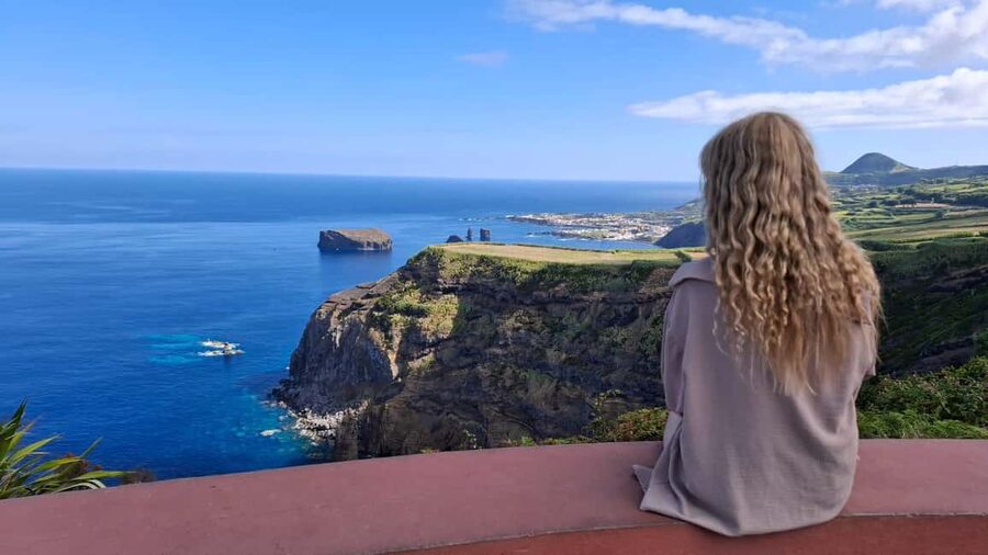 São Miguel: 2-Day Island Tour, Tea & Pineapple Plantation - East Side Day: Santa Iria viewpoints, tea tastings with goat-maintained bushes, and Furnas steam