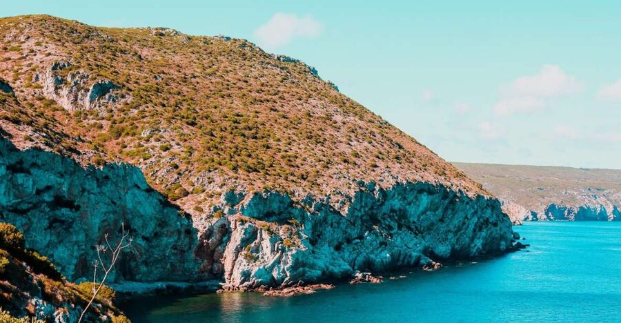 Sesimbra: Arrábida Beaches & Caves Boat Tour with Snorkeling - Key things I’d plan around