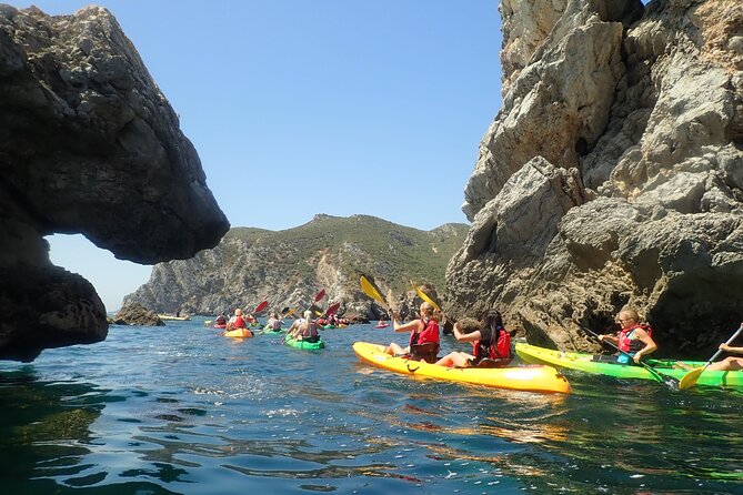 Sesimbra Discovery by Kayak - Paddling into Arrábida Nature Park and Luiz de Saldanha Reserve