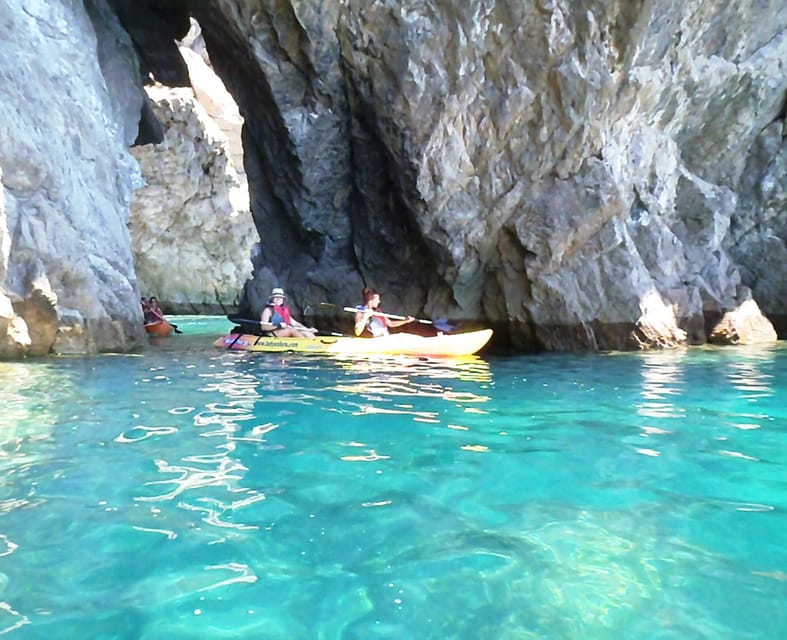 Sesimbra: Ribeiro Cavalo Beach, Caves, & Arrábida Kayak Tour - Who this is best for, and who should skip it