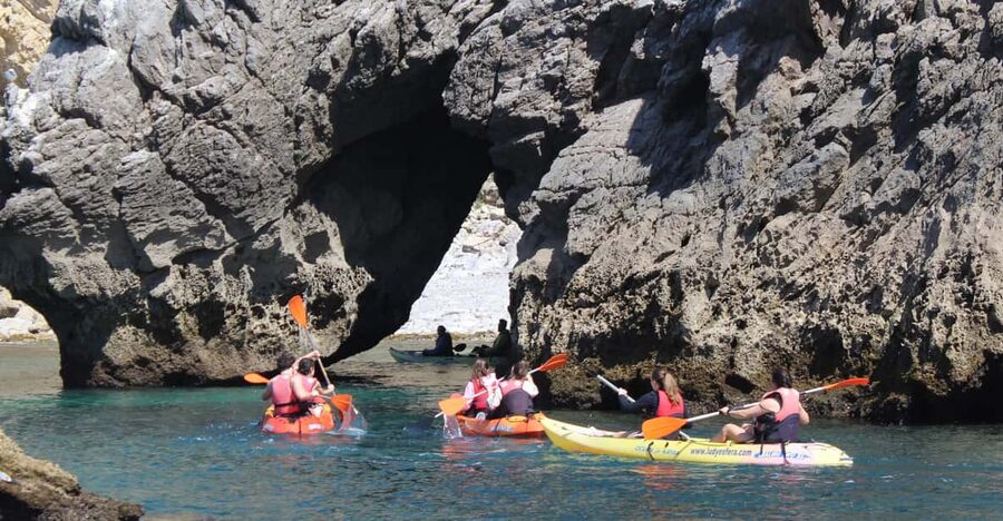 Sesimbra: Ribeiro Cavalo Beach, Caves, & Arrábida Kayak Tour - Timing matters: morning fog vs afternoon wind