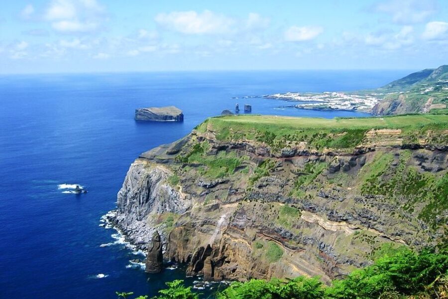 Sete Cidades Azores 4x4 Day Tour from Ponta Delgada - Key highlights at a glance