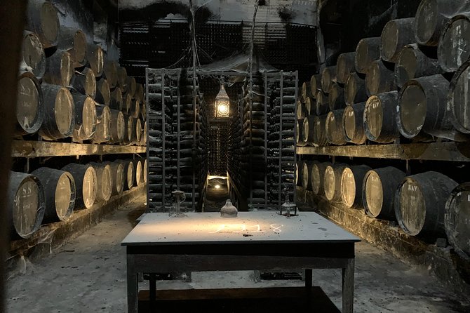 Setúbal Wine Tour with Visit and Tasting at 2 Wineries - How the tastings actually work, and how to pick bottles you will enjoy