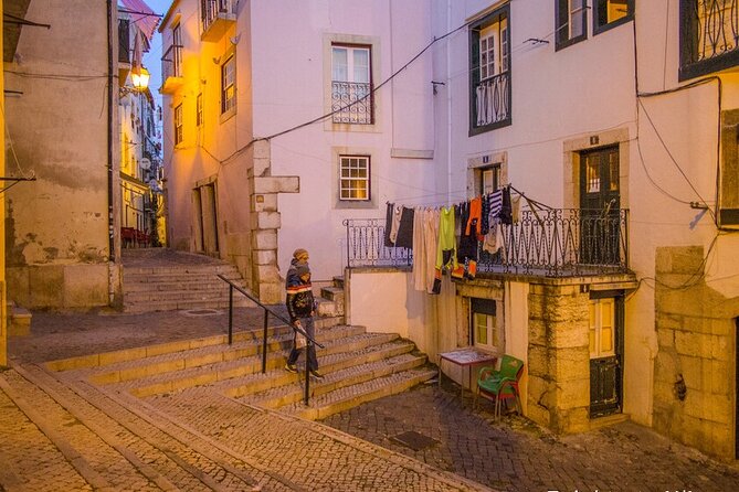 Shared Arrival Transfer: From Lisbon Airport to Hotels - Price and Value: When $12.77 Makes Sense