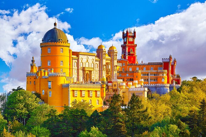 Sintra and Cascais Small Group Tour from Lisbon - Cabo da Roca and Guincho Beach: The Atlantic Hits Hard in 20 Minutes