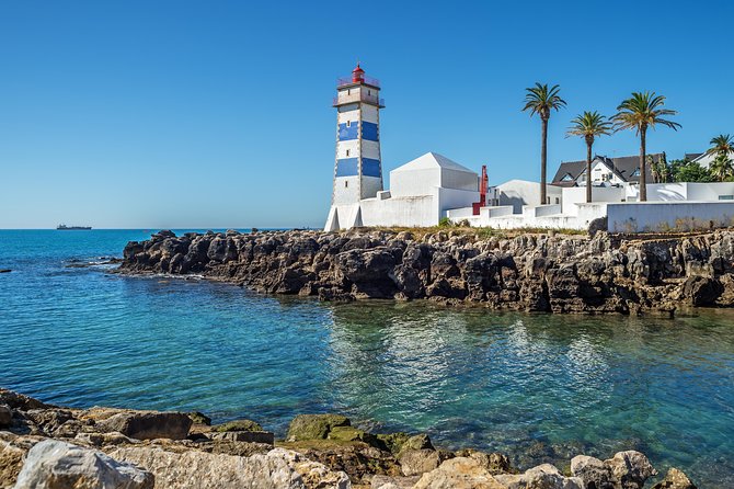 Sintra and Cascais Small Group Tour in a Van With Tickets - Guide Quality Is the Real Difference in a Small Van