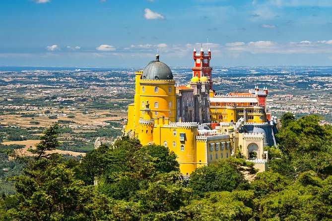 Sintra and Cascais Tour from Lisbon - Pickup, timing, and the minivan reality check