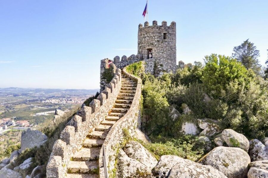 Sintra: Castle of the Moors Skip-the-Line Ticket+Audio Guide - Entering the castle grounds: your first 30 minutes decide the whole day