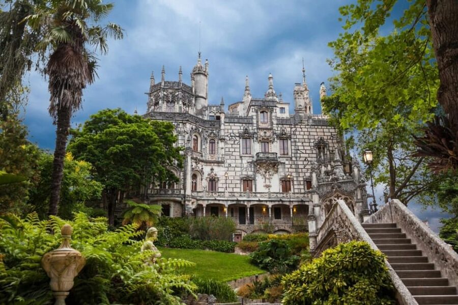 Sintra: Official Public Bus Transport: All Palaces & Castles - Monserrate Palace: a calmer direction, handled by line 435