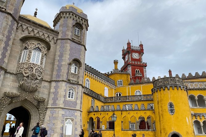 Sintra, Pena Palace, Cabo da Roca, Cascais Day Trip from Lisbon - Hotel Pickup at 8:30 am: The Day Starts Before You Think It Will
