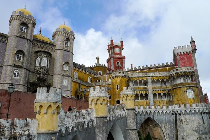 Sintra, Pena Palace, Cabo Roca, Cascais Small Group from Lisbon - Cabo da Roca: standing where the Atlantic feels close