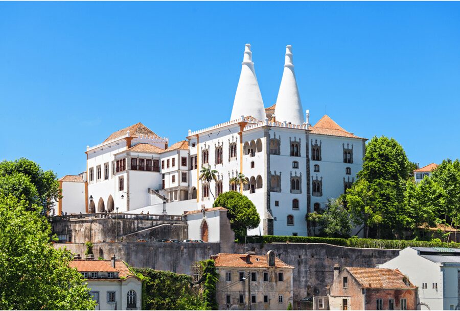 Sintra: Pena Palace, Quinta da Regaleira, Cabo da Roca and Cascais - Sintra orientation in 30 minutes: get your bearings fast