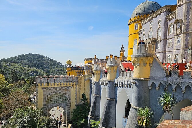 Sintra, Pena Palace, Quinta da Regaleira & Cascais Group Tour - Quinta da Regaleira: Symbol Gardens and That Initiation Well Moment